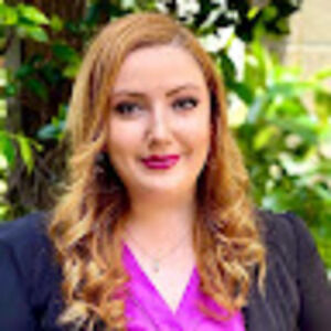 Meet your Posher, Mahsa